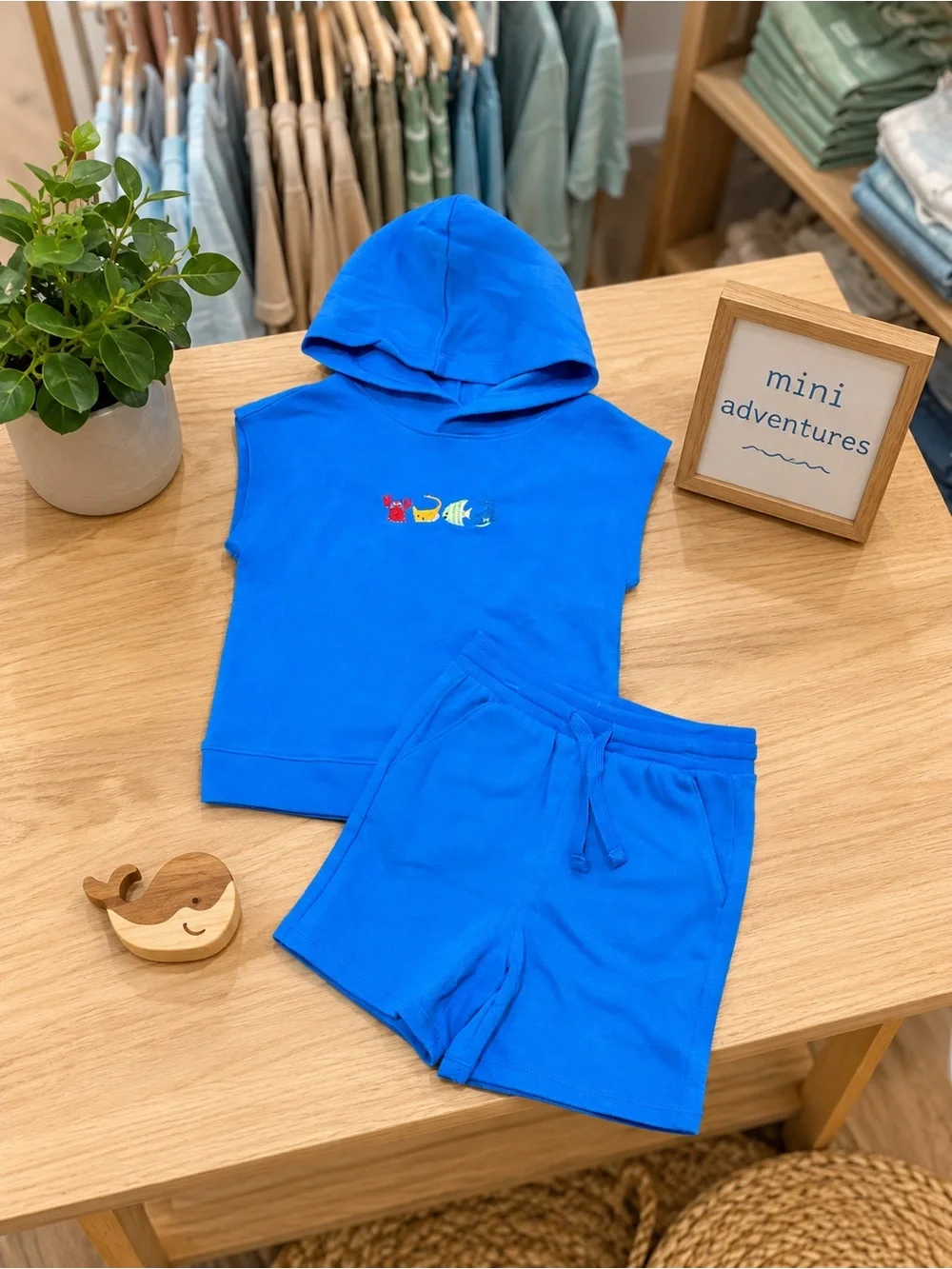 Custom embroidered ocean theme set